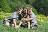 ENFANT ET CHIEN 192